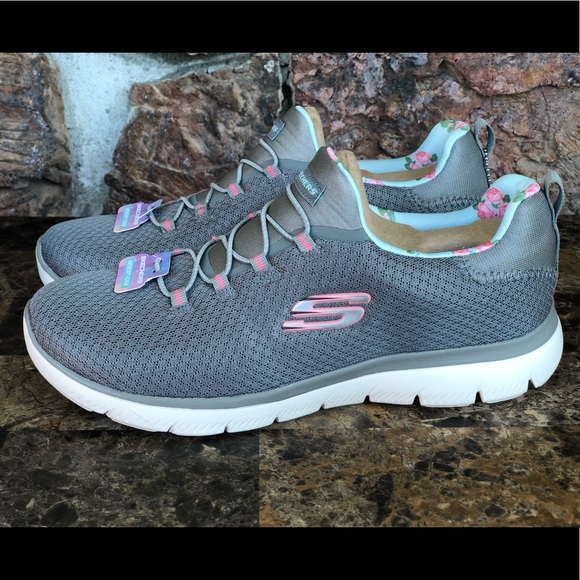 NEW Skechers memory foam Walking Sneakers - Picture 3 of 13